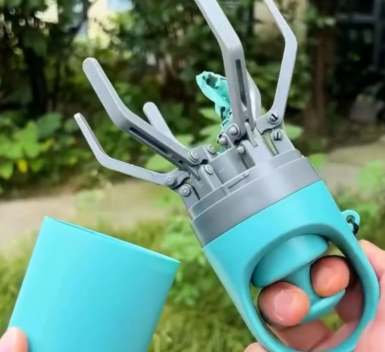 Samantha D. — Vaughan, ON